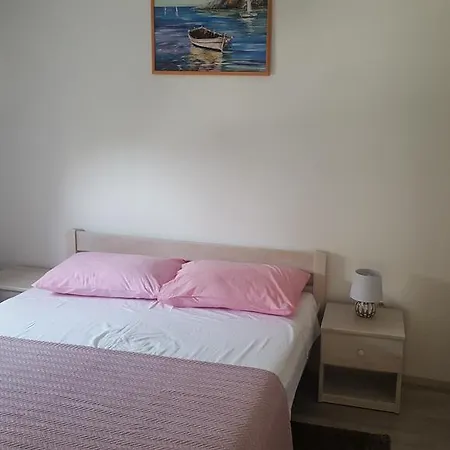 Pastuovic Apartment Srima