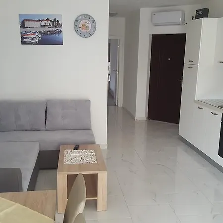 Pastuovic Apartment Srima